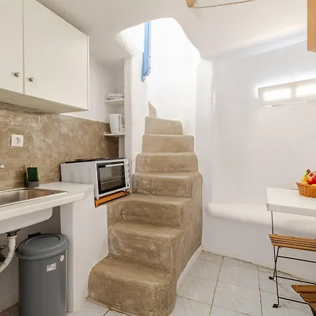 Elenitas Town House With Veranda And Sea View Appartement *